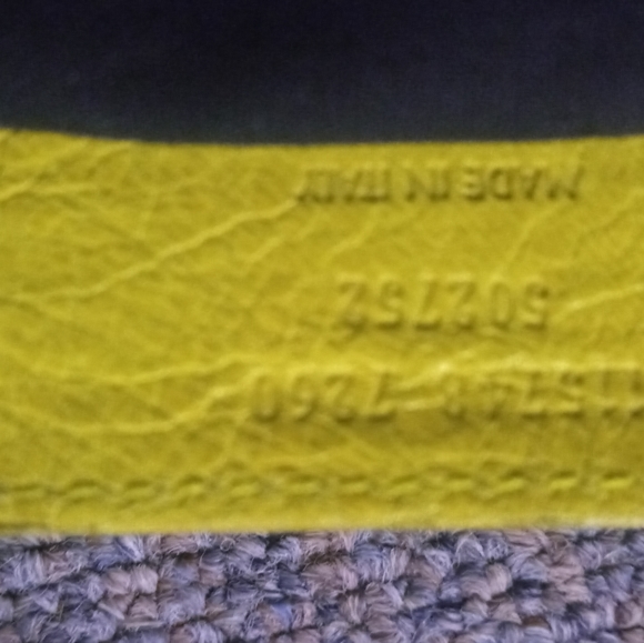 Balenciagia - Picture 5 of 6